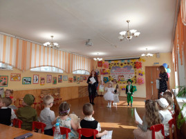 Полуфинал городского конкурса чтецов "Как прекрасен этот мир" Полуфинал городского конкурса чтецов "Как прекрасен этот мир".